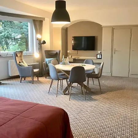 Augustusberg 3*