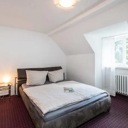 Augustusberg 3*